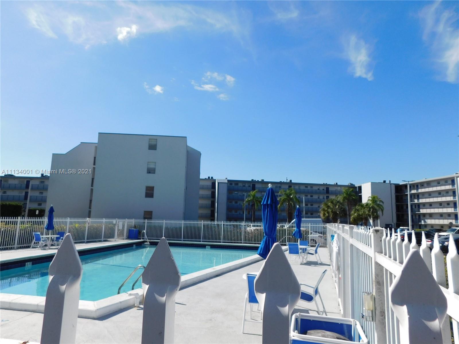 EL CONQUISTADOR NORTH CON - Residential
