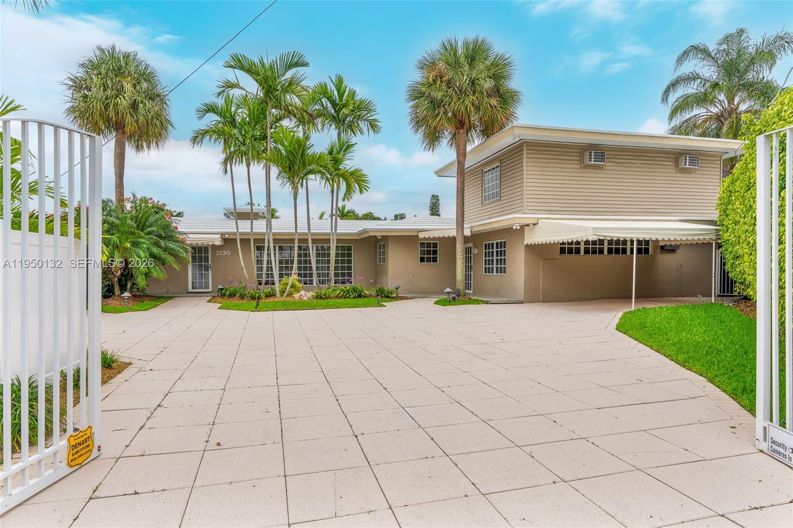 LAUDER GATE ISLES - Residential