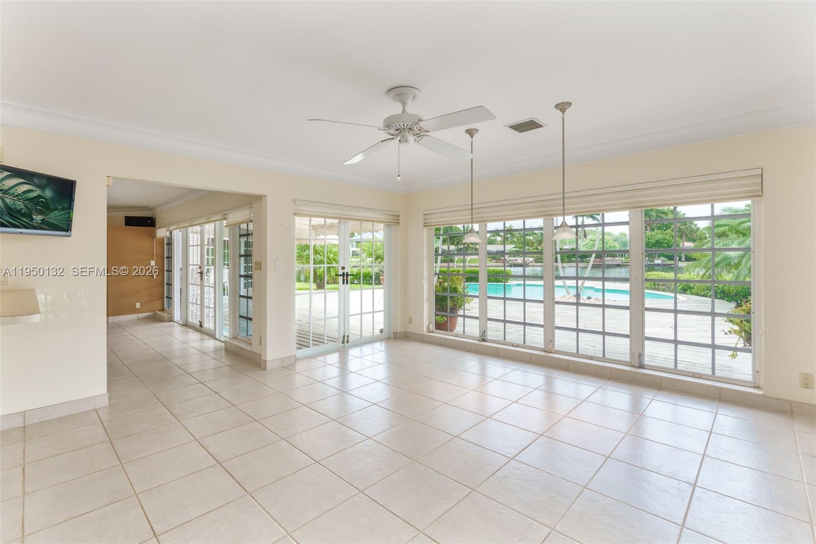 LAUDER GATE ISLES - Residential