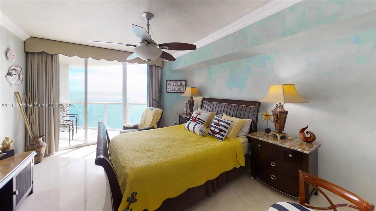 LA PERLA CONDO - Residential Lease