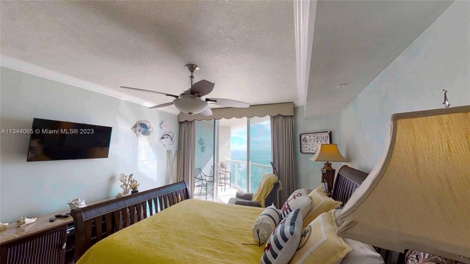 LA PERLA CONDO - Residential Lease