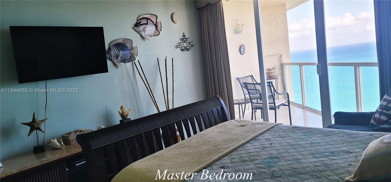 LA PERLA CONDO - Residential Lease