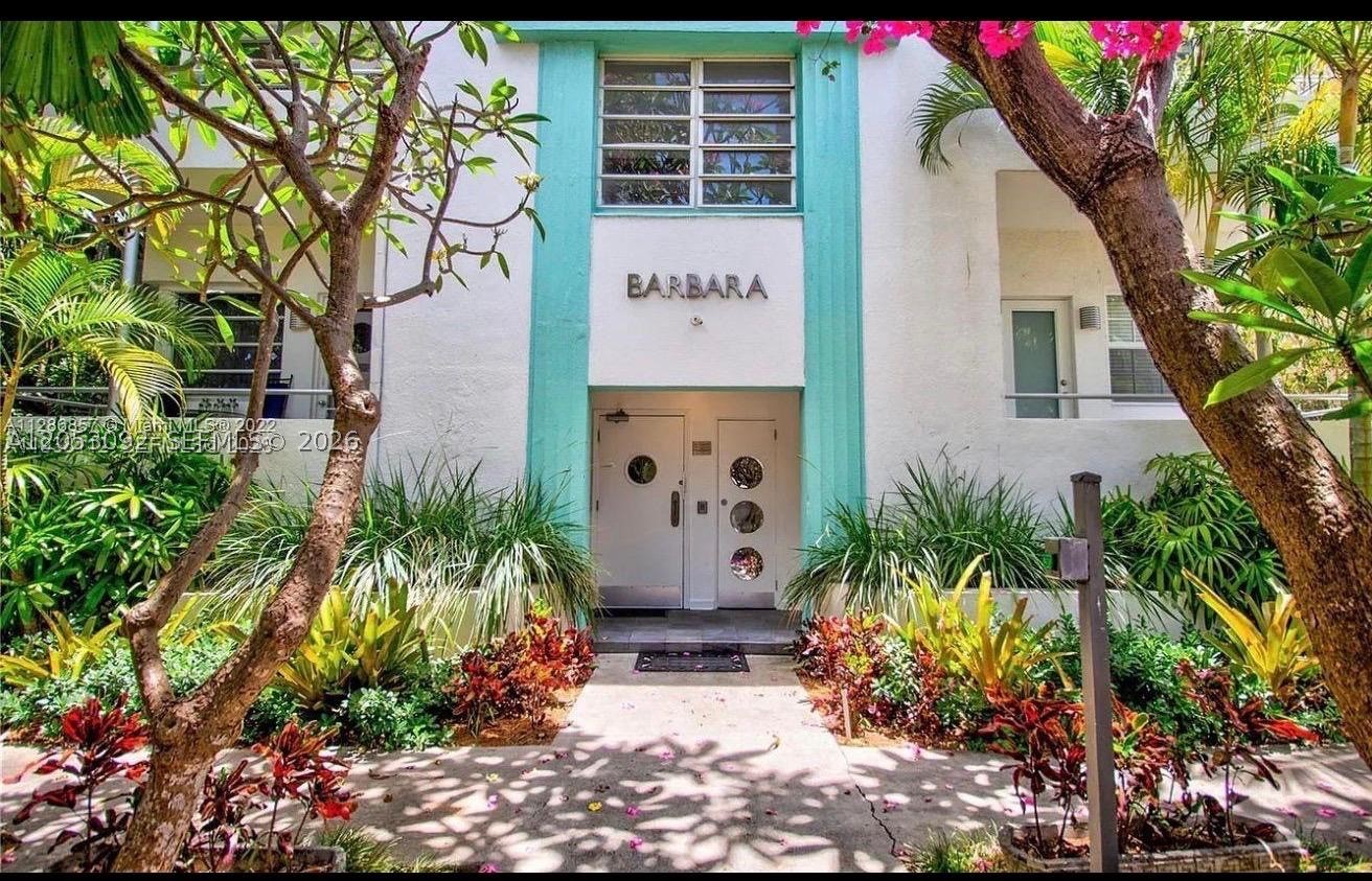 Charming and well-maintained studio in the heart of South Beach! Ideally located just two blocks from the beach on the desirable Pennsylvania Avenue. Enjoy the convenience of walking to restaurants, cafés, grocery stores, CVS, shopping, and everything South Beach has to offer. Residential street parking is available by permit for local residents. The building offers on-site laundry facilities on the first floor. Excellent location for those seeking comfort, convenience, and the South Beach lifestyle. Annual lease.