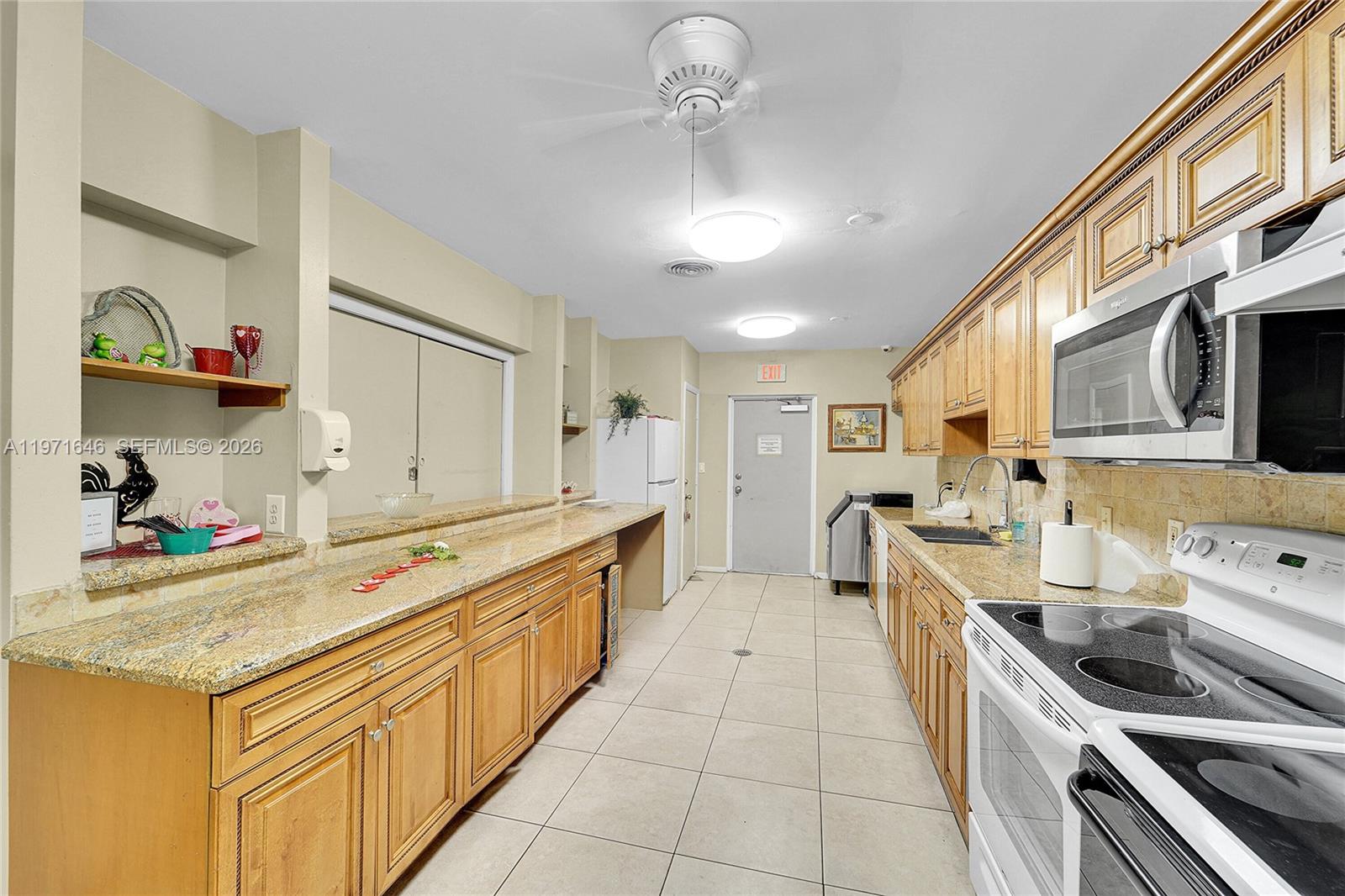 ORIOLE GARDENS TWO 60 CON - Residential