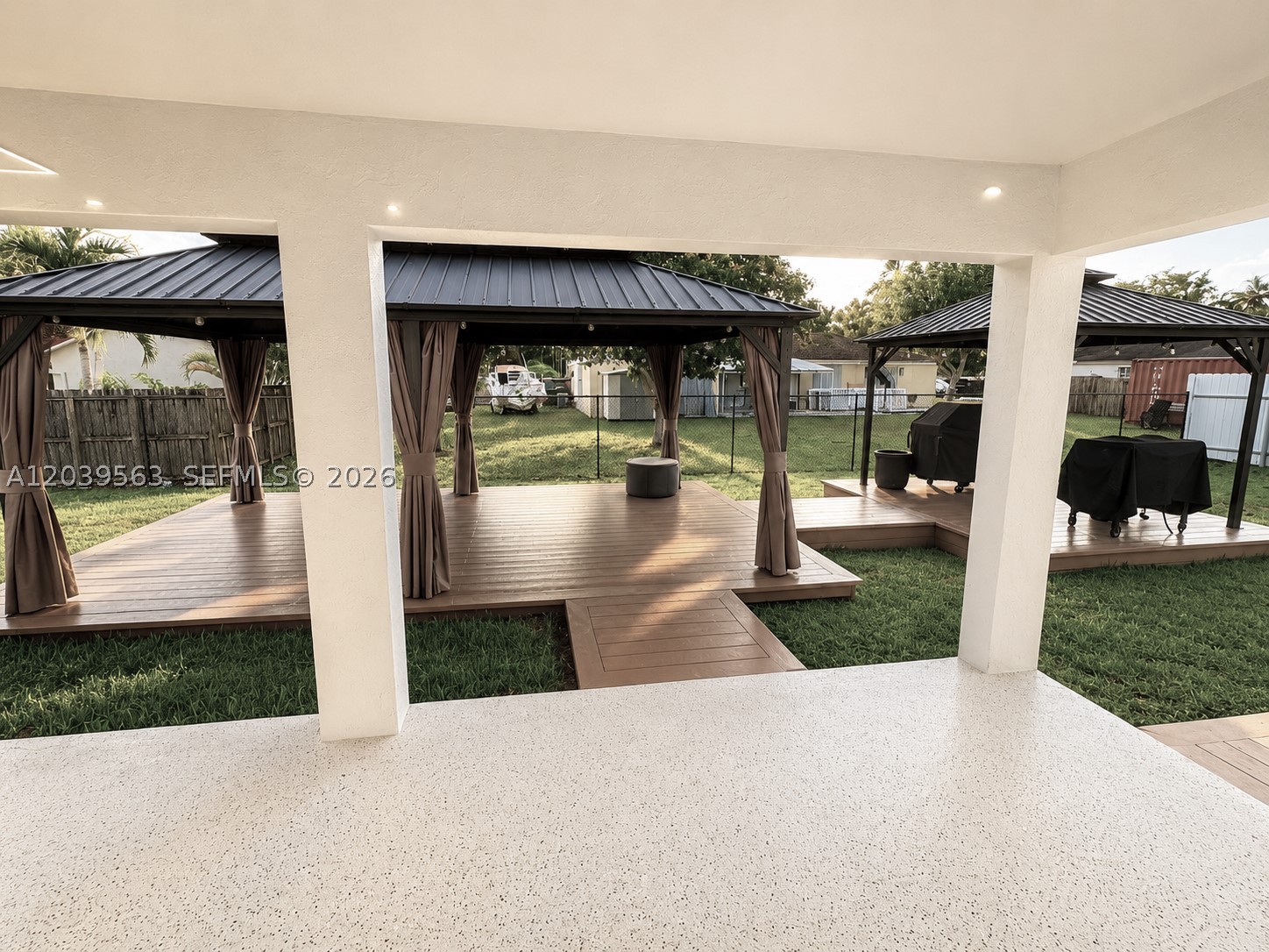 CASSANDRA ESTATES - Residential