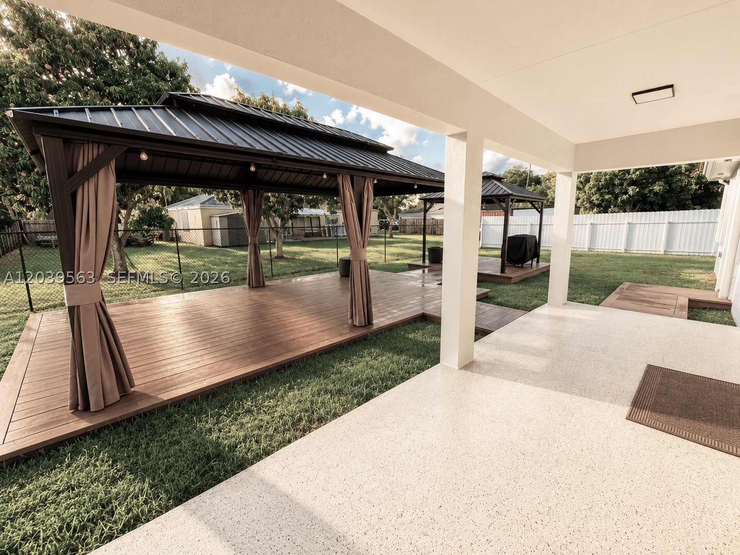 CASSANDRA ESTATES - Residential
