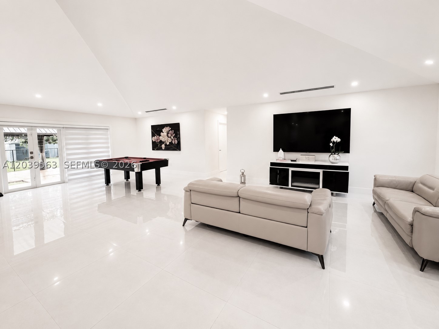 CASSANDRA ESTATES - Residential