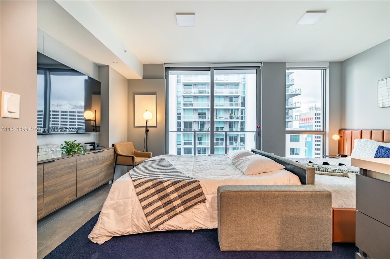 Yotel - Residential