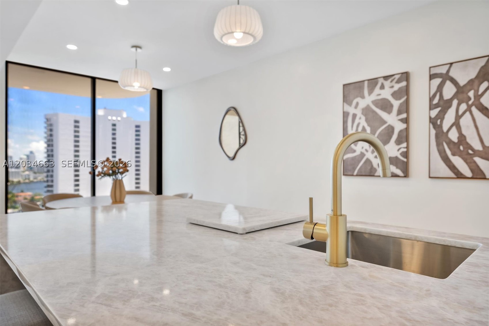 TURNBERRY TOWERS CONDO - Residential