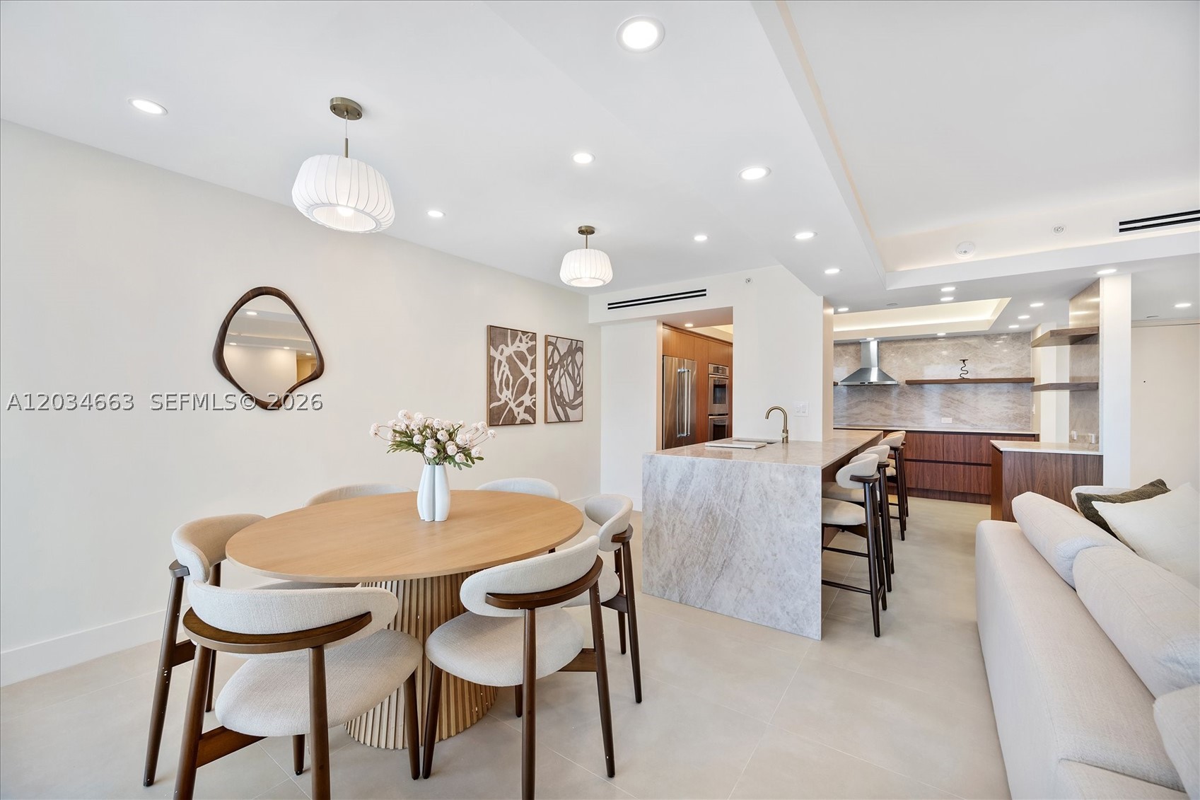 TURNBERRY TOWERS CONDO - Residential