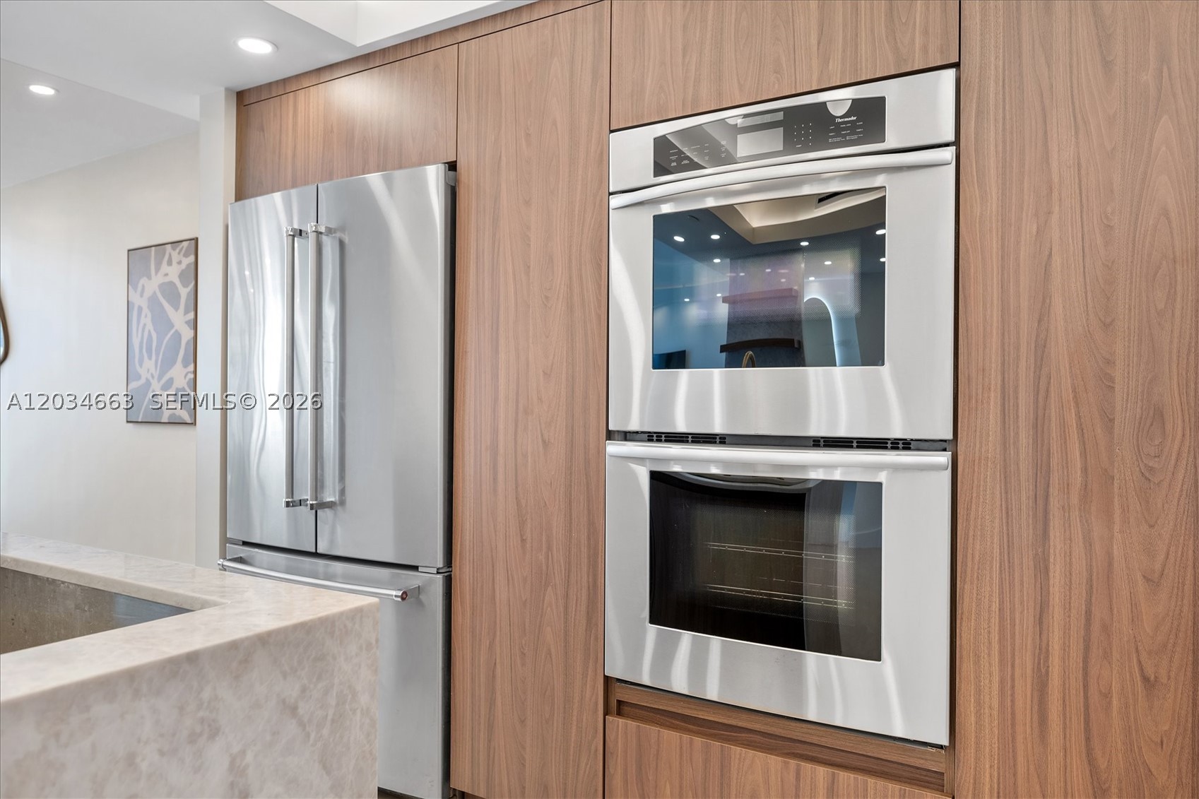 TURNBERRY TOWERS CONDO - Residential