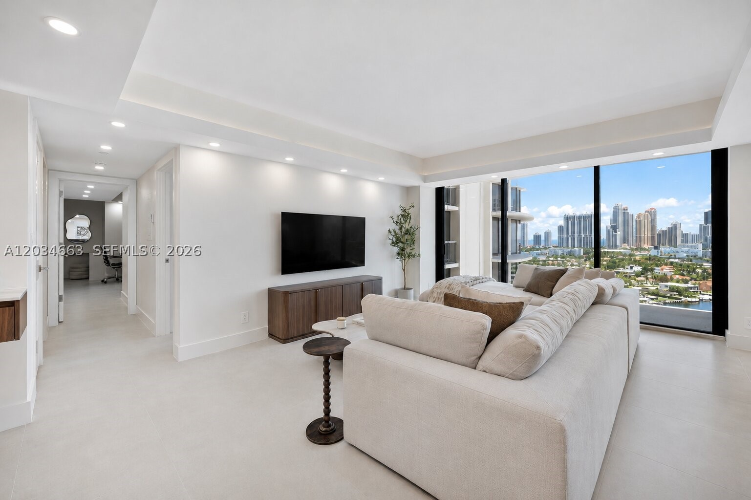 TURNBERRY TOWERS CONDO - Residential