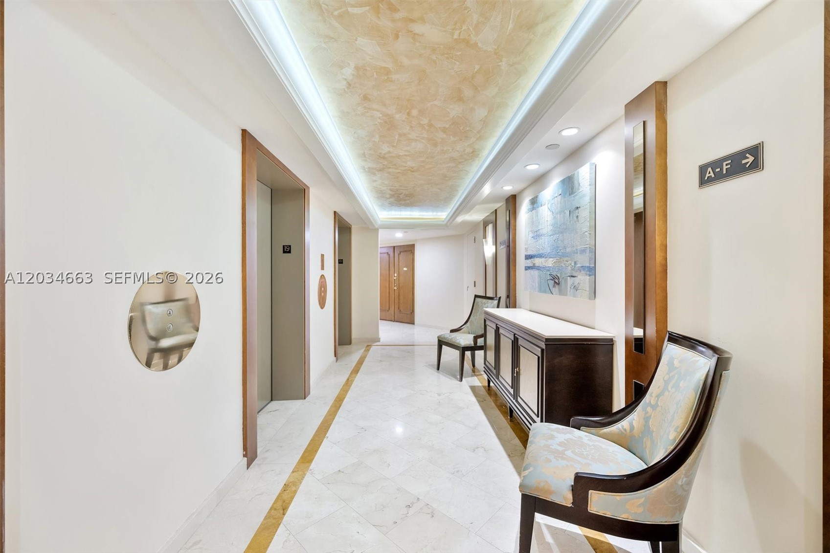 TURNBERRY TOWERS CONDO - Residential