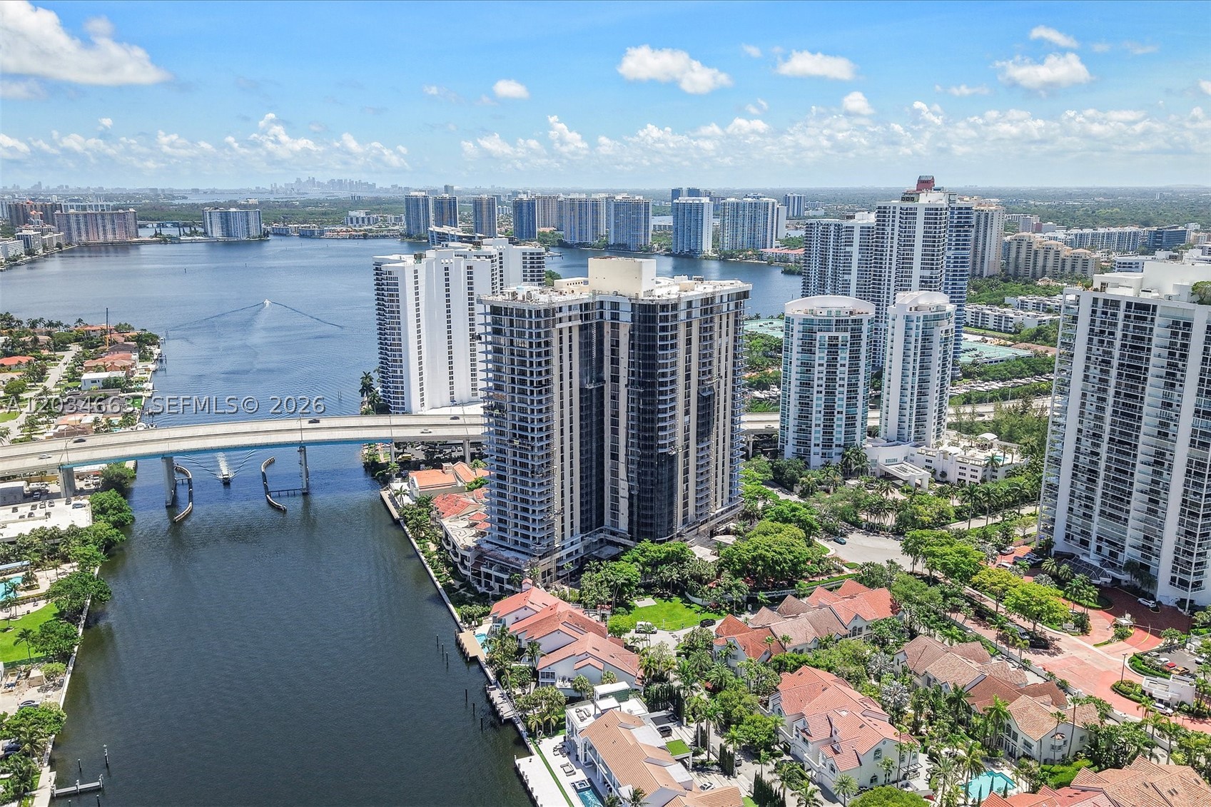 TURNBERRY TOWERS CONDO - Residential