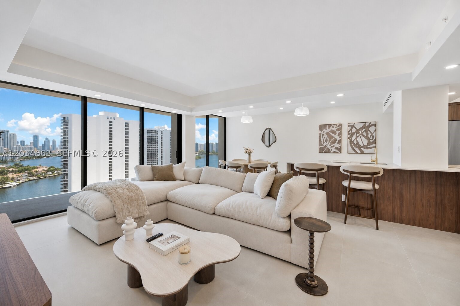 TURNBERRY TOWERS CONDO - Residential