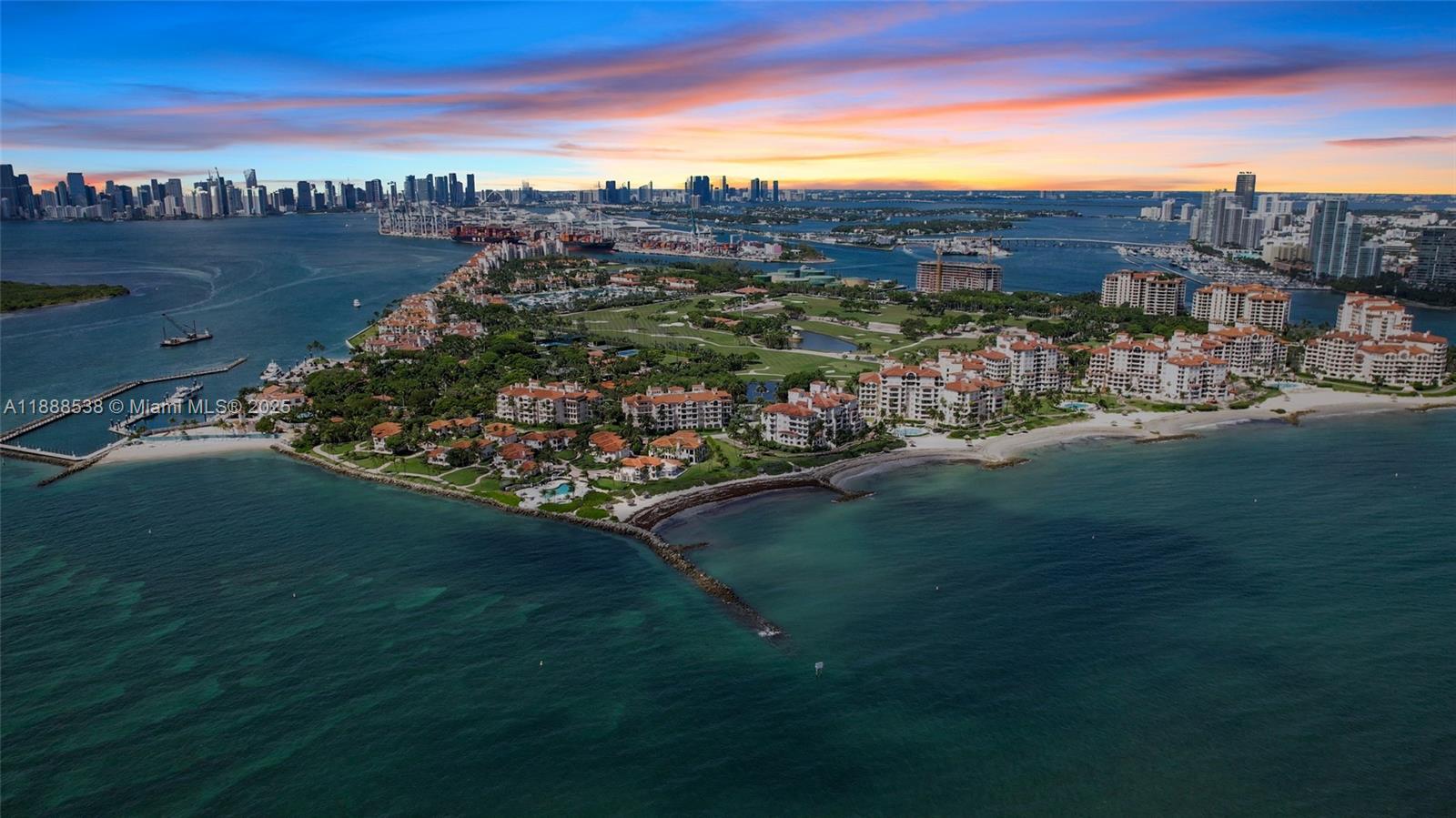SEASIDE CONDO - Residential