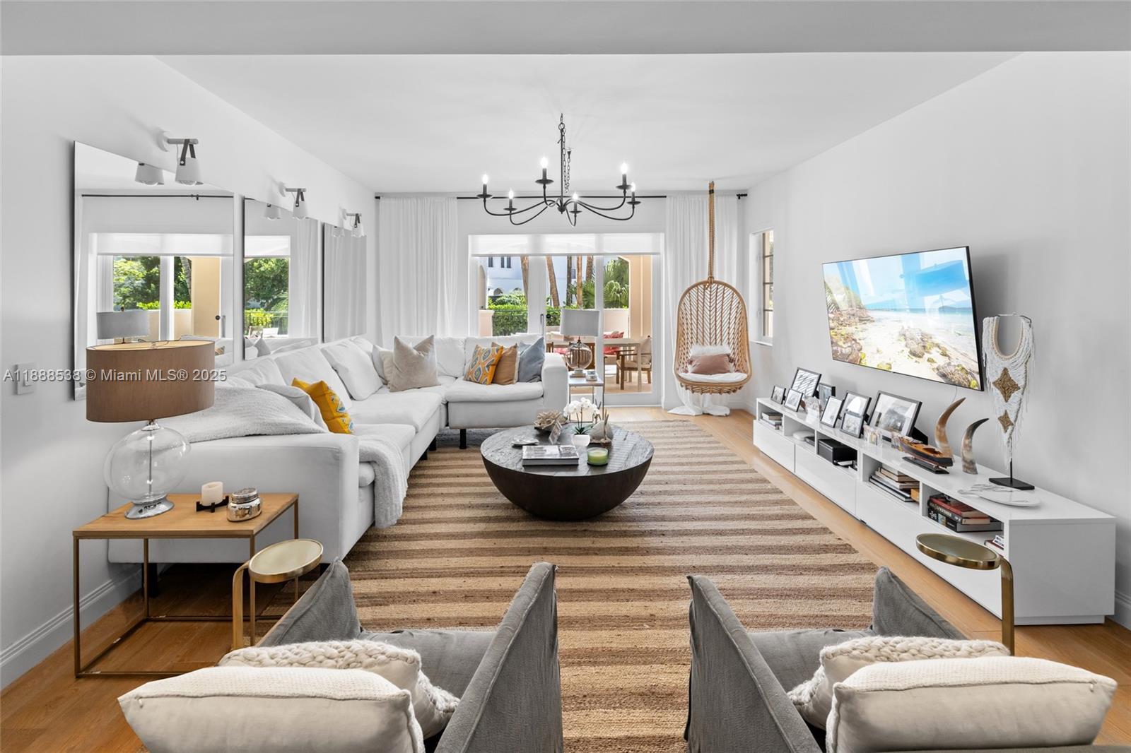 SEASIDE CONDO - Residential