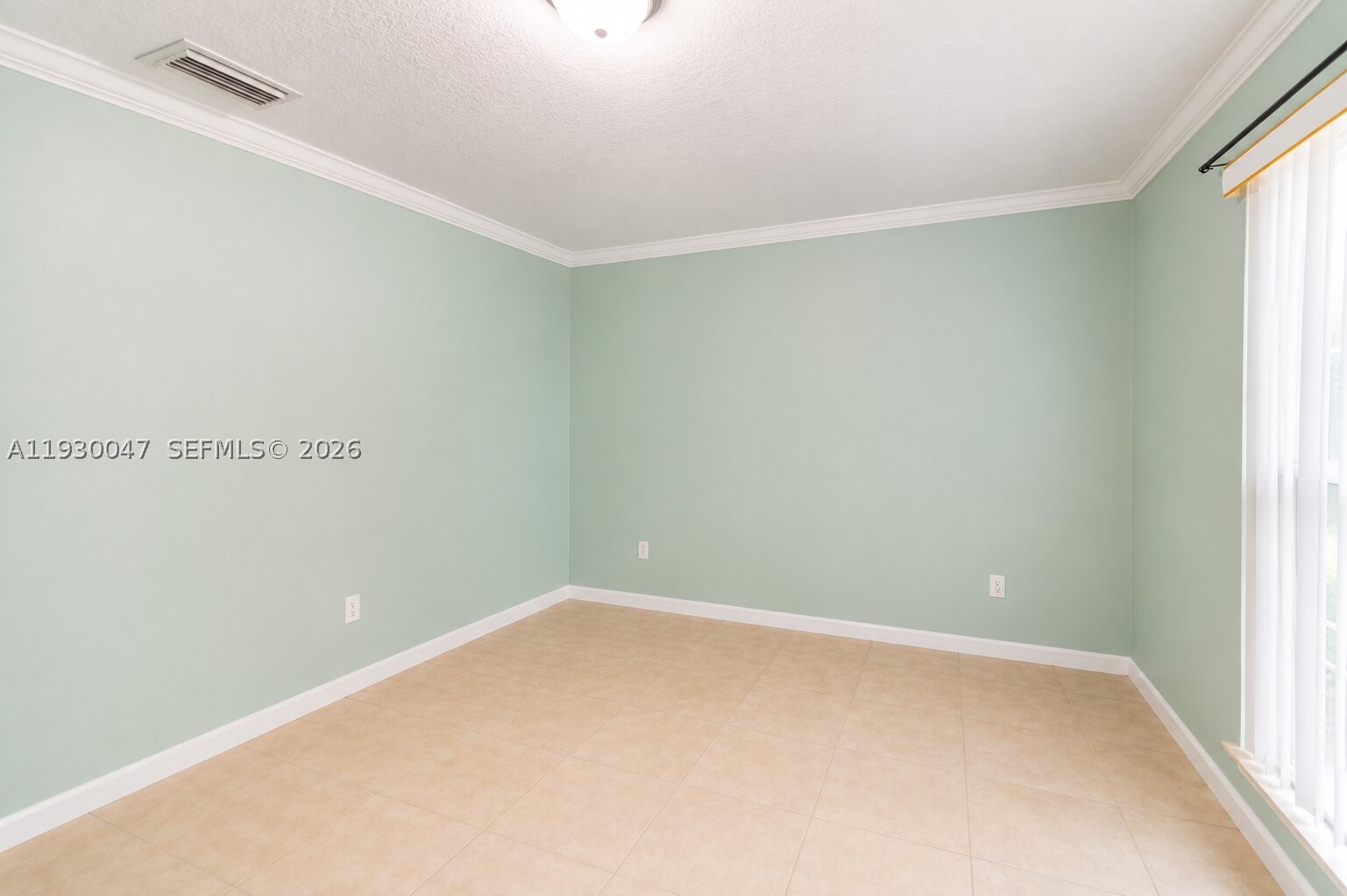 SEVENTEENTH PLACE CONDO - Residential