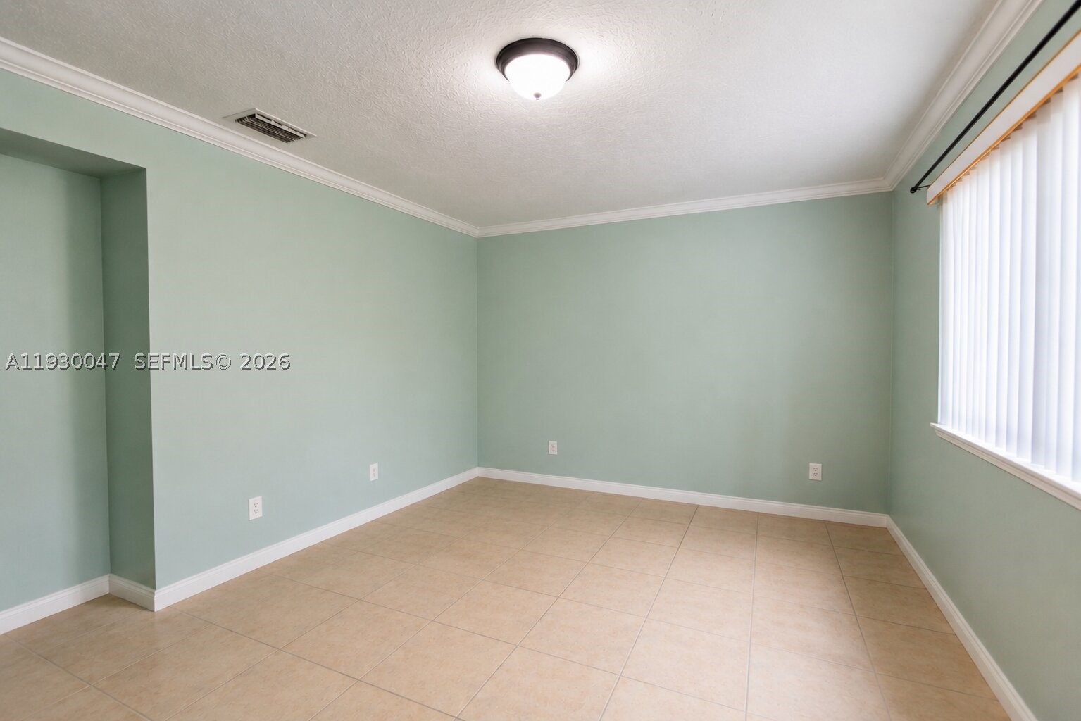 SEVENTEENTH PLACE CONDO - Residential