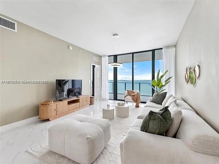 Aria Reserve Miami - Residential