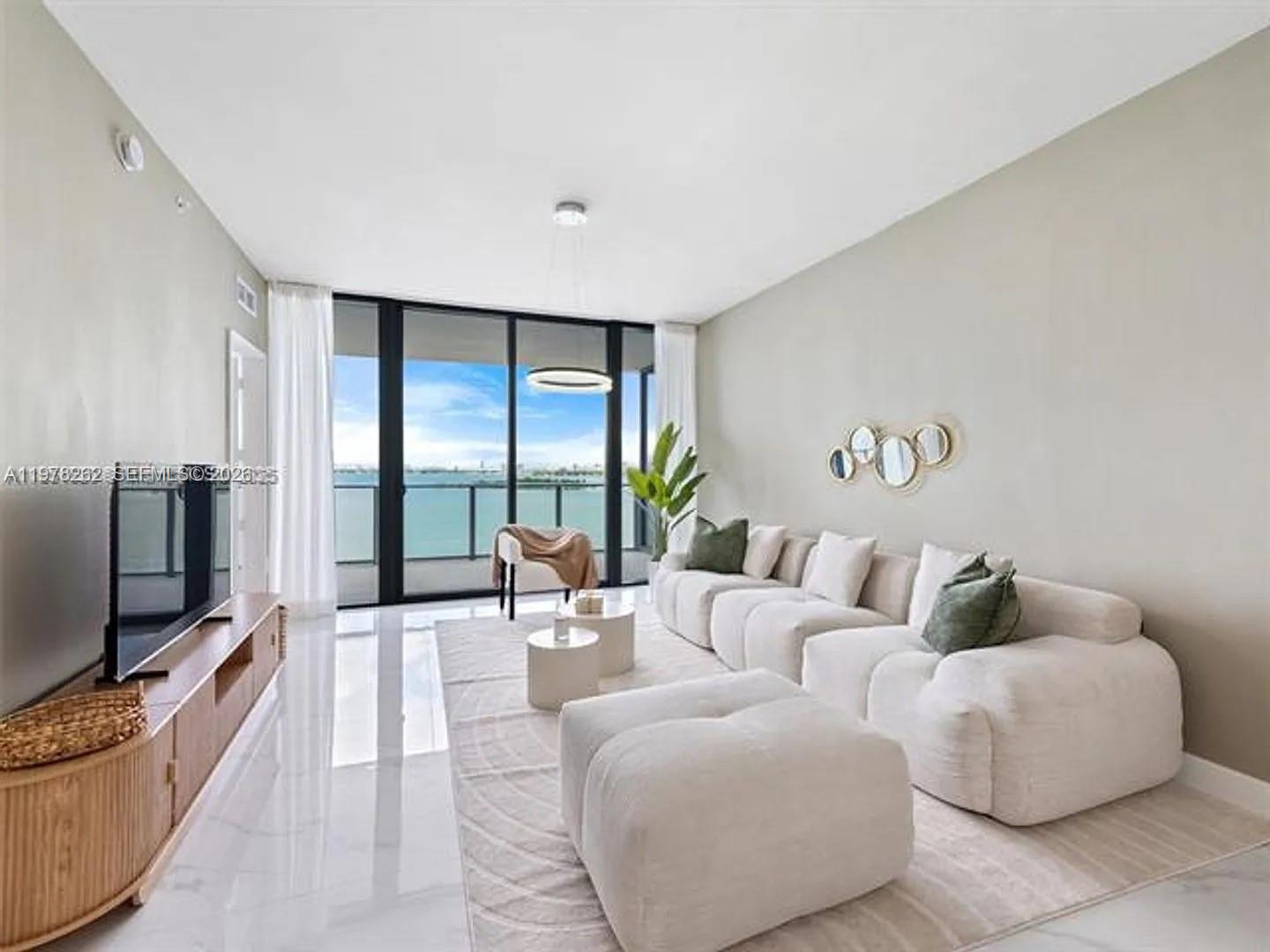 Aria Reserve Miami - Residential