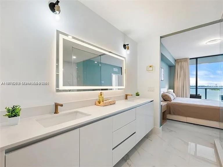 Aria Reserve Miami - Residential