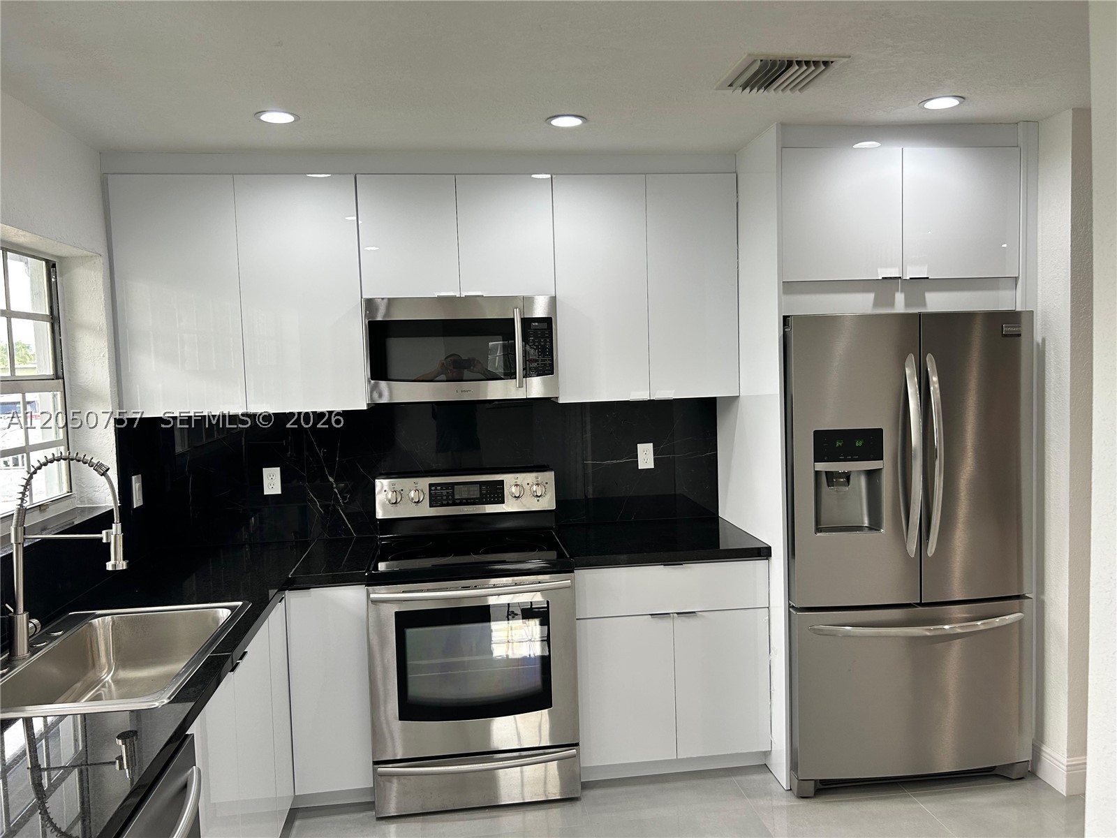 CAROL CITY 2ND ADDN - Residential