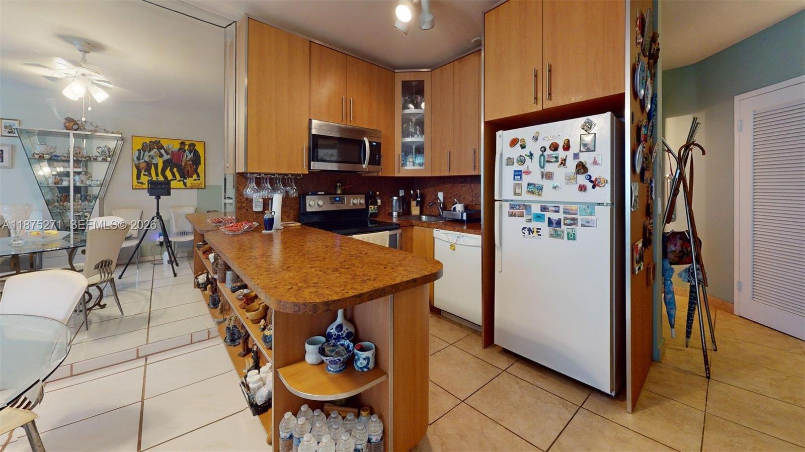 TAROMINA APTS CO-OP - Residential