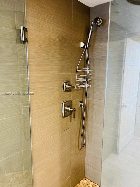 CITE CONDO - Residential Lease