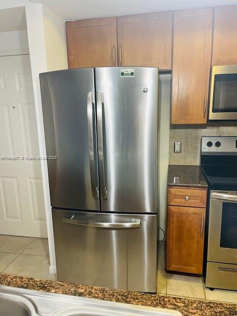 CITE CONDO - Residential Lease