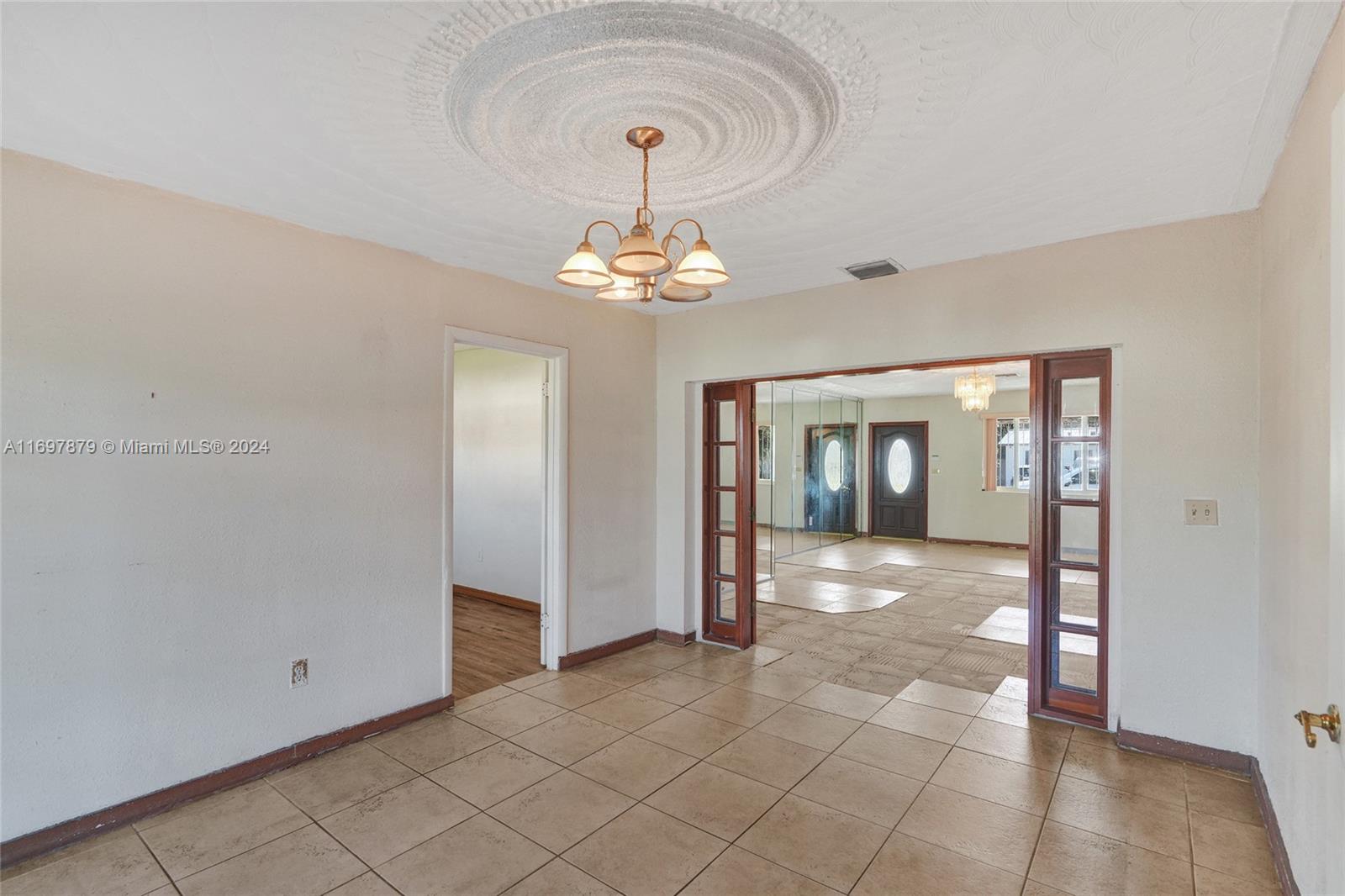 LIBERTY HOMES ESTATES SEC - Residential