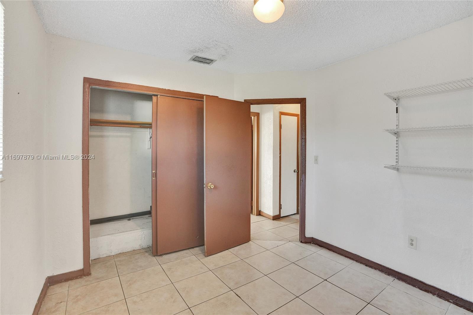 LIBERTY HOMES ESTATES SEC - Residential