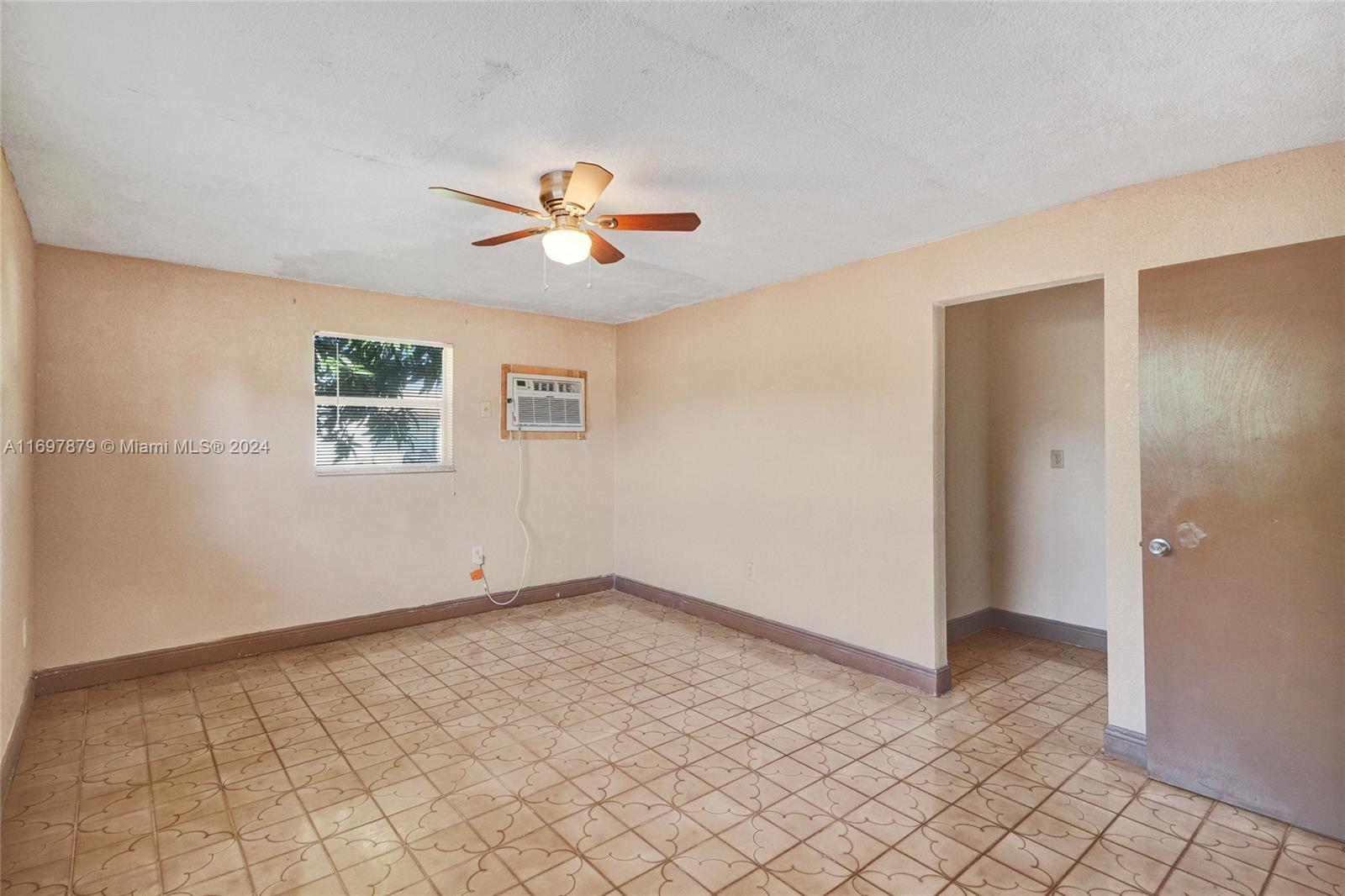 LIBERTY HOMES ESTATES SEC - Residential