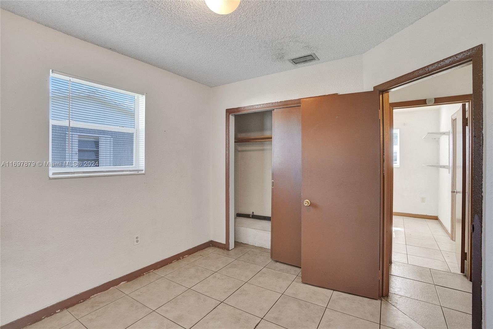 LIBERTY HOMES ESTATES SEC - Residential