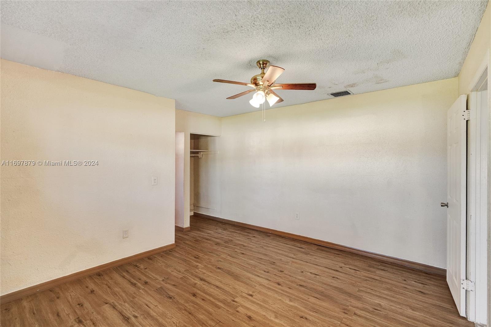 LIBERTY HOMES ESTATES SEC - Residential