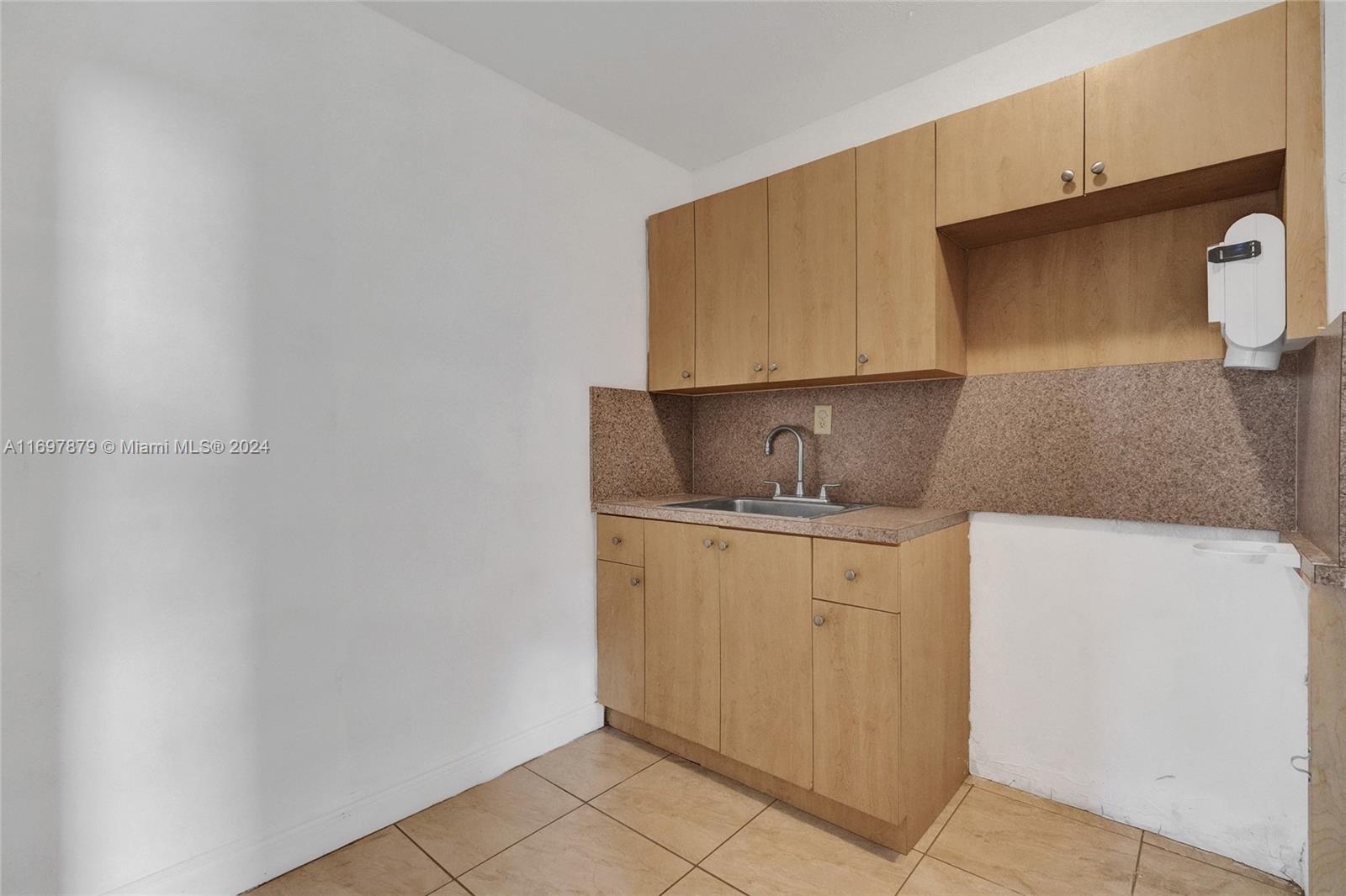 LIBERTY HOMES ESTATES SEC - Residential