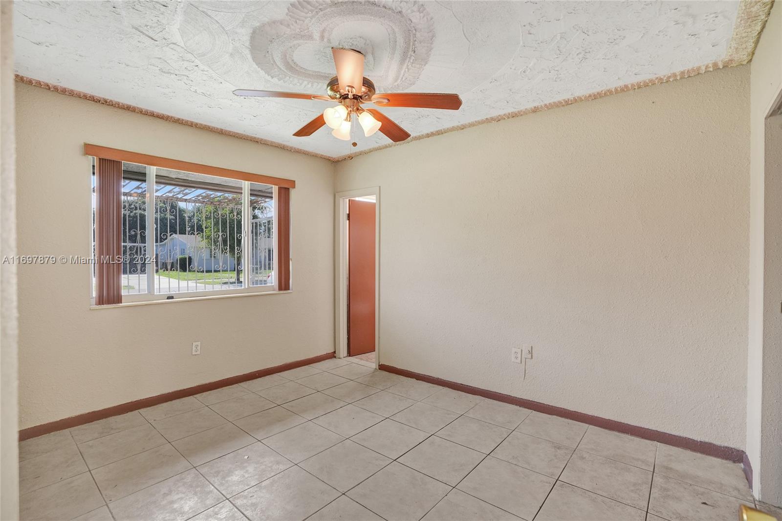 LIBERTY HOMES ESTATES SEC - Residential
