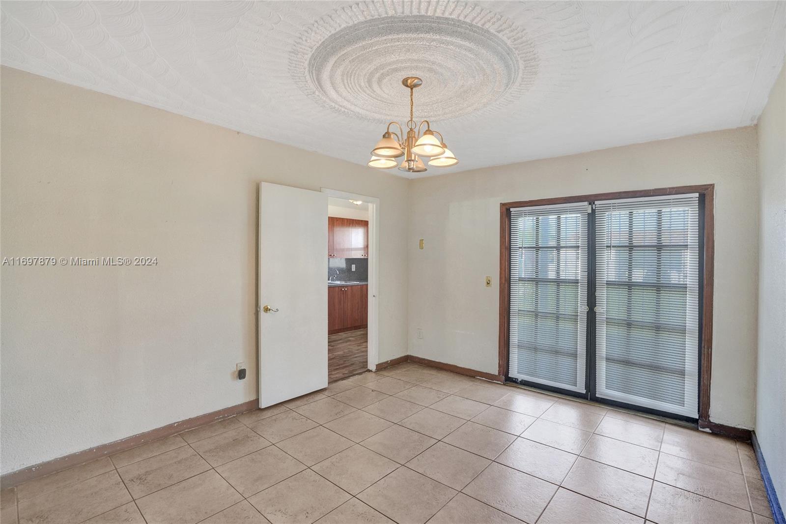 LIBERTY HOMES ESTATES SEC - Residential