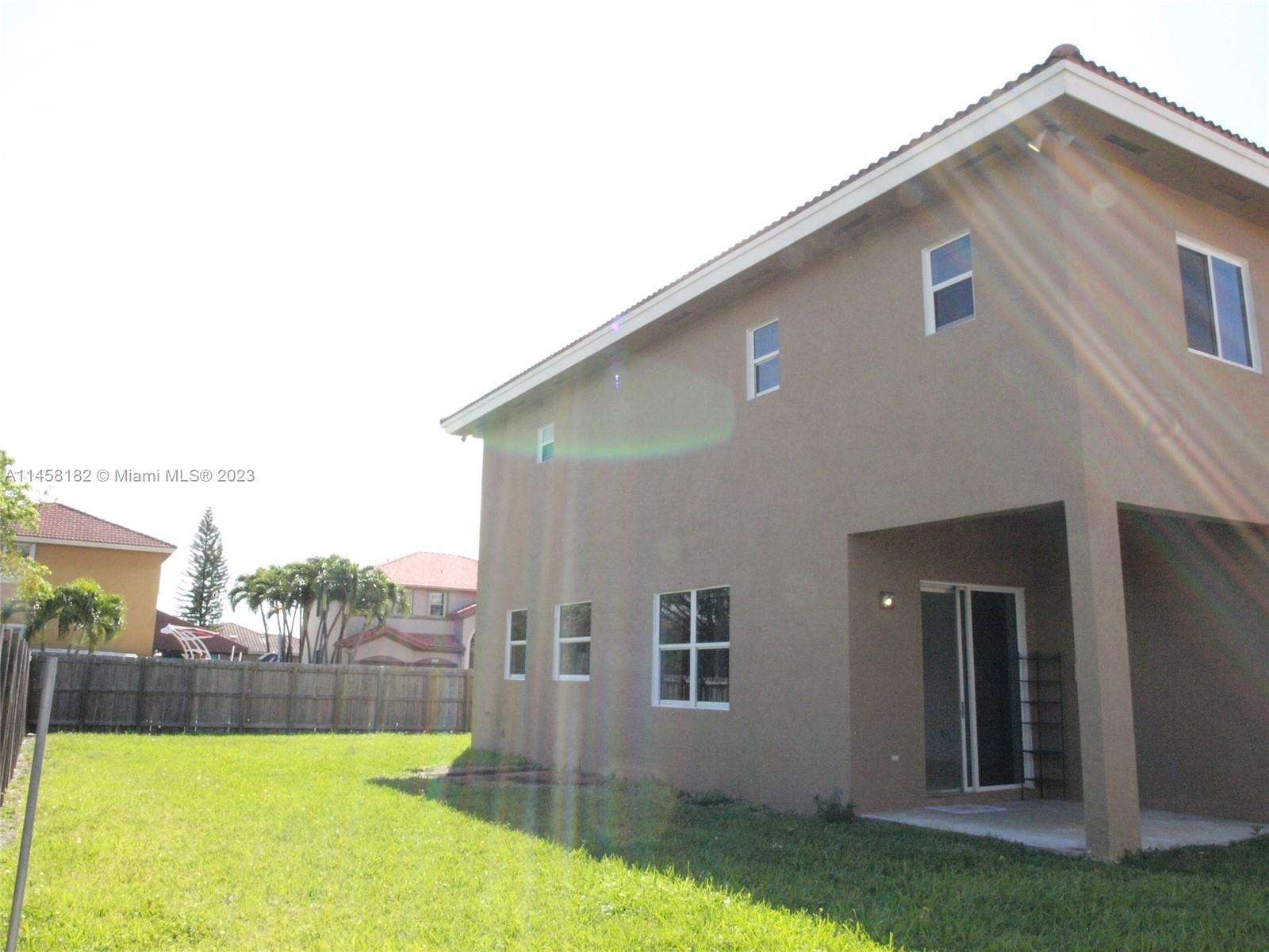 DON ELIAS ESTATES - Residential Lease