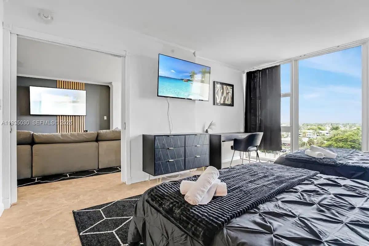 OCEAN MANOR CONDO - Residential