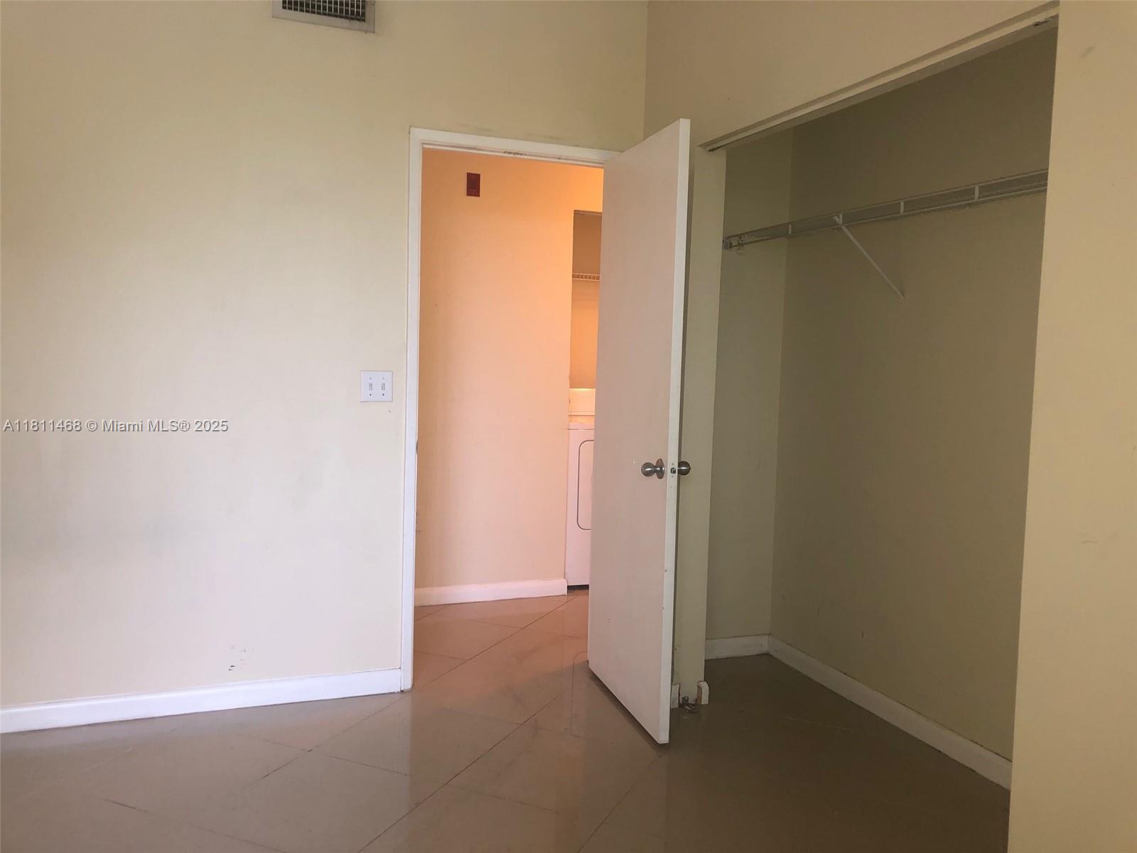 COURTYARDS AT DAVIE CONDO - Residential Lease