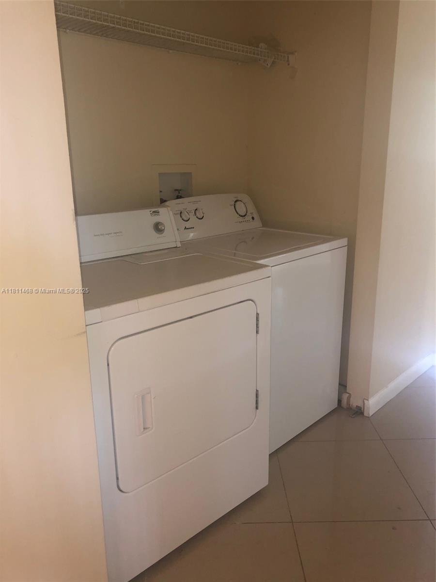 COURTYARDS AT DAVIE CONDO - Residential Lease