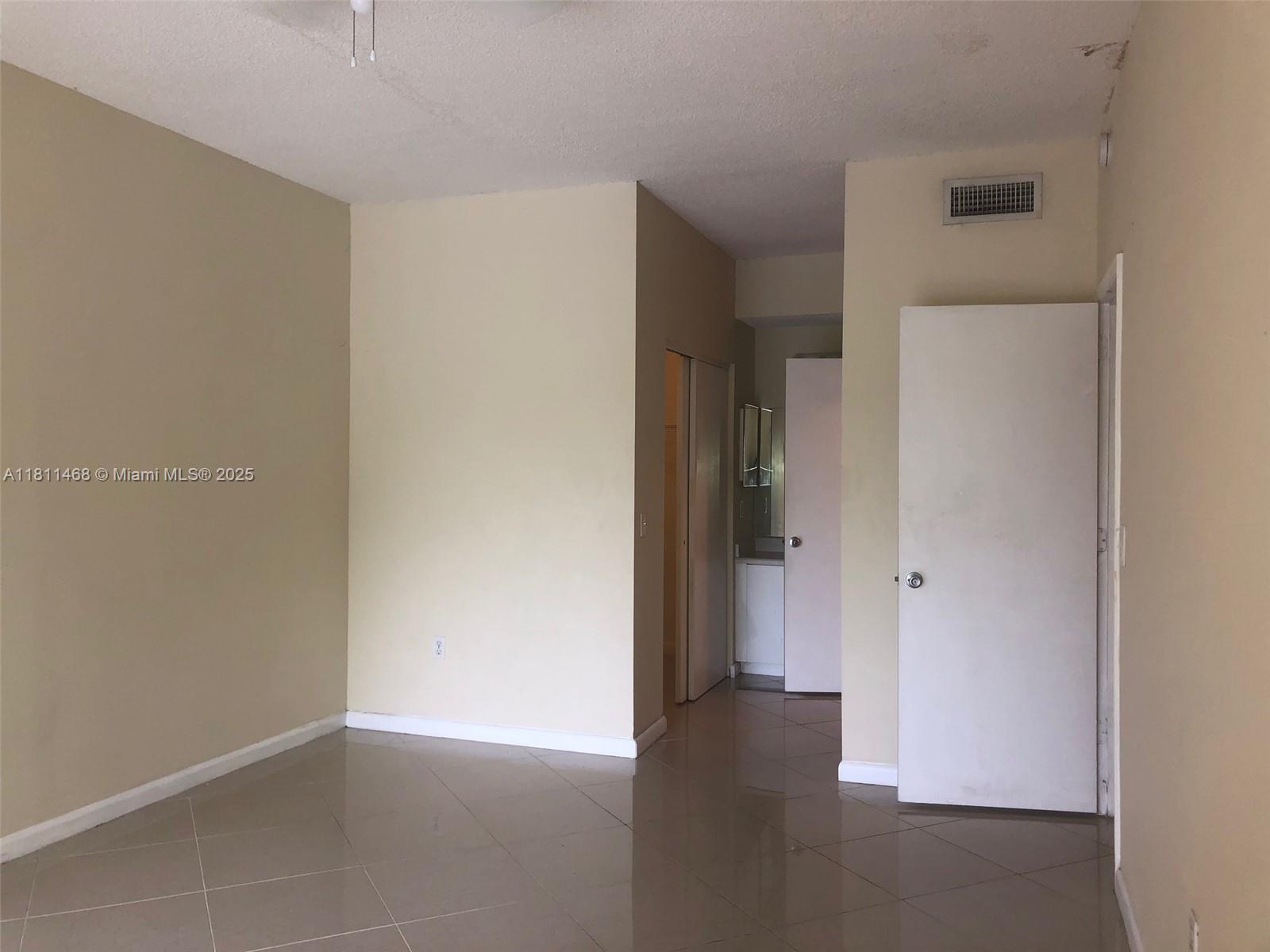 COURTYARDS AT DAVIE CONDO - Residential Lease