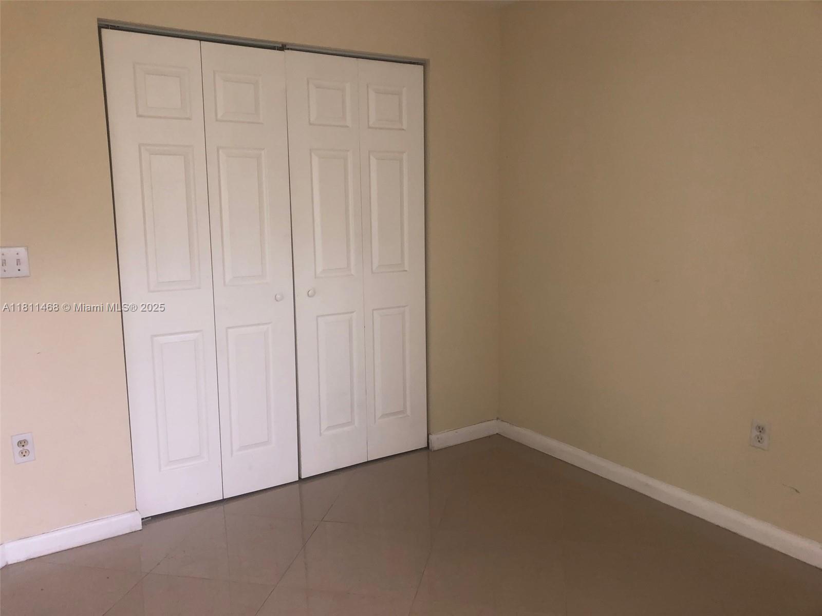 COURTYARDS AT DAVIE CONDO - Residential Lease