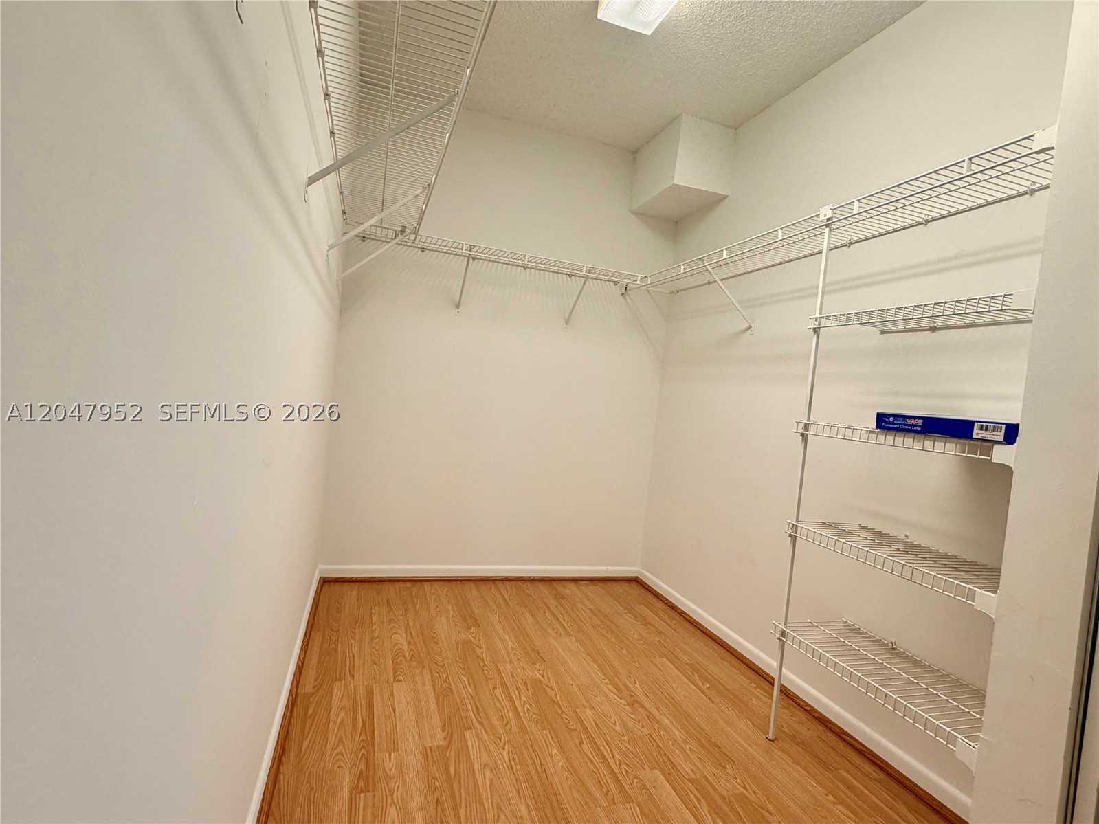 SUFFOLK AT CENTURY VILLAG - Residential