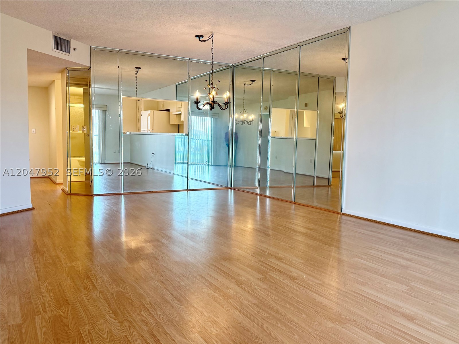 SUFFOLK AT CENTURY VILLAG - Residential