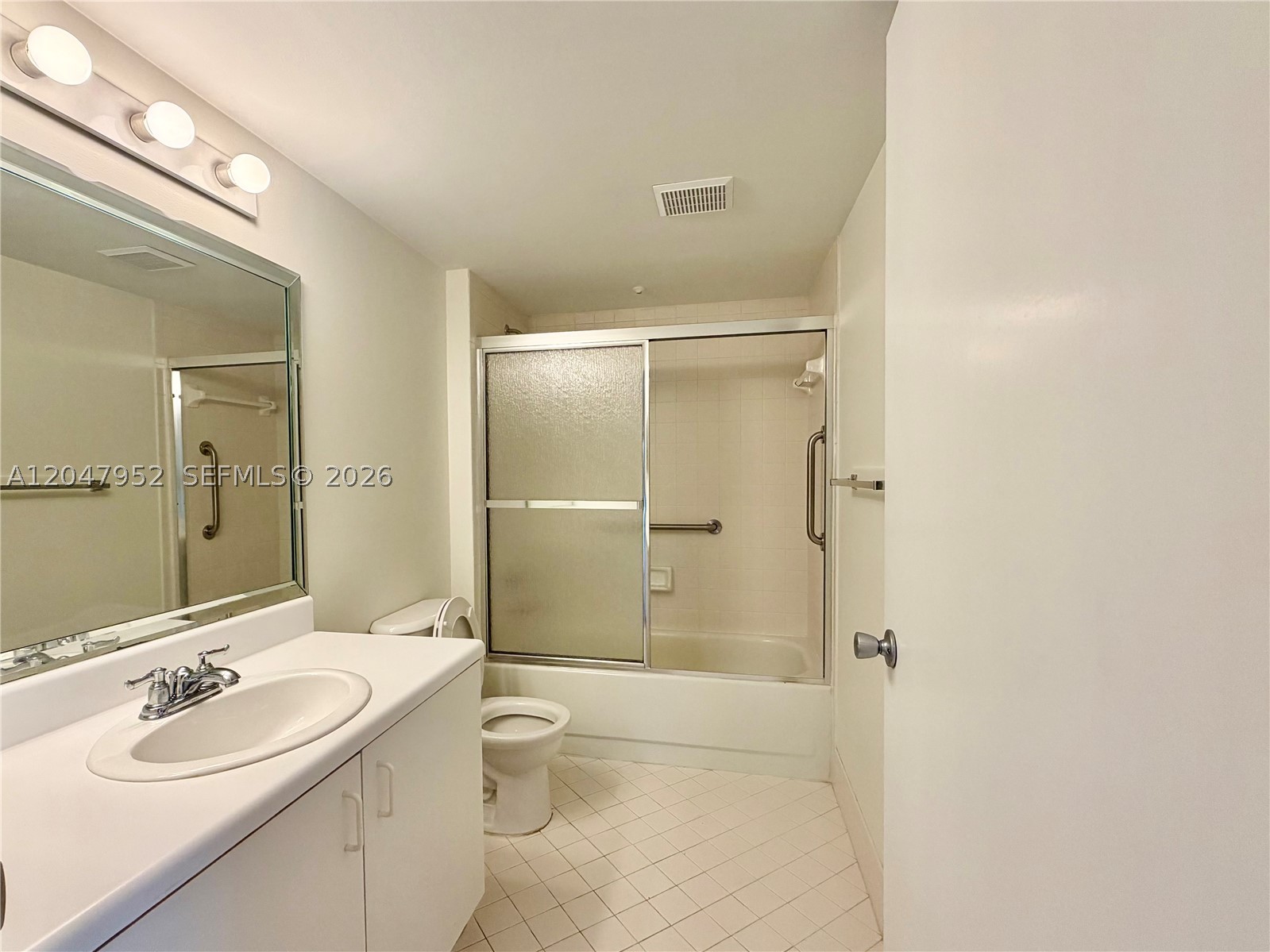 SUFFOLK AT CENTURY VILLAG - Residential