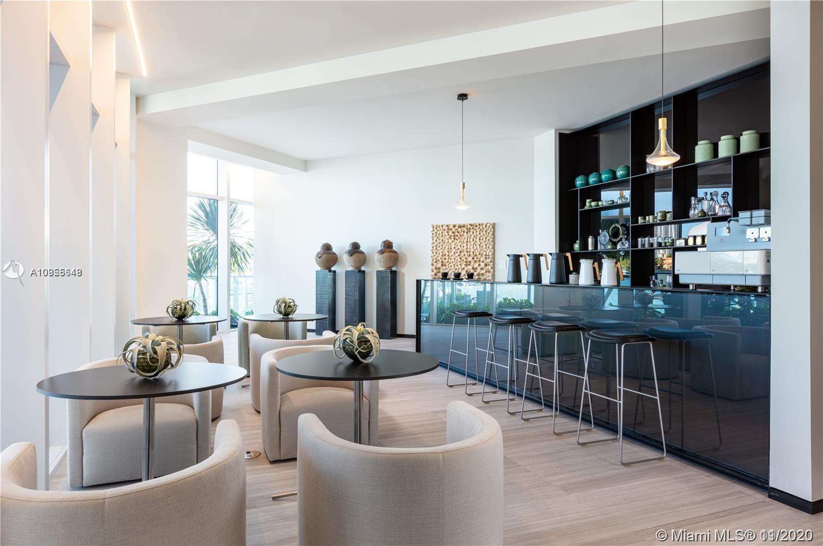 Ritz Carlton Residences - Residential