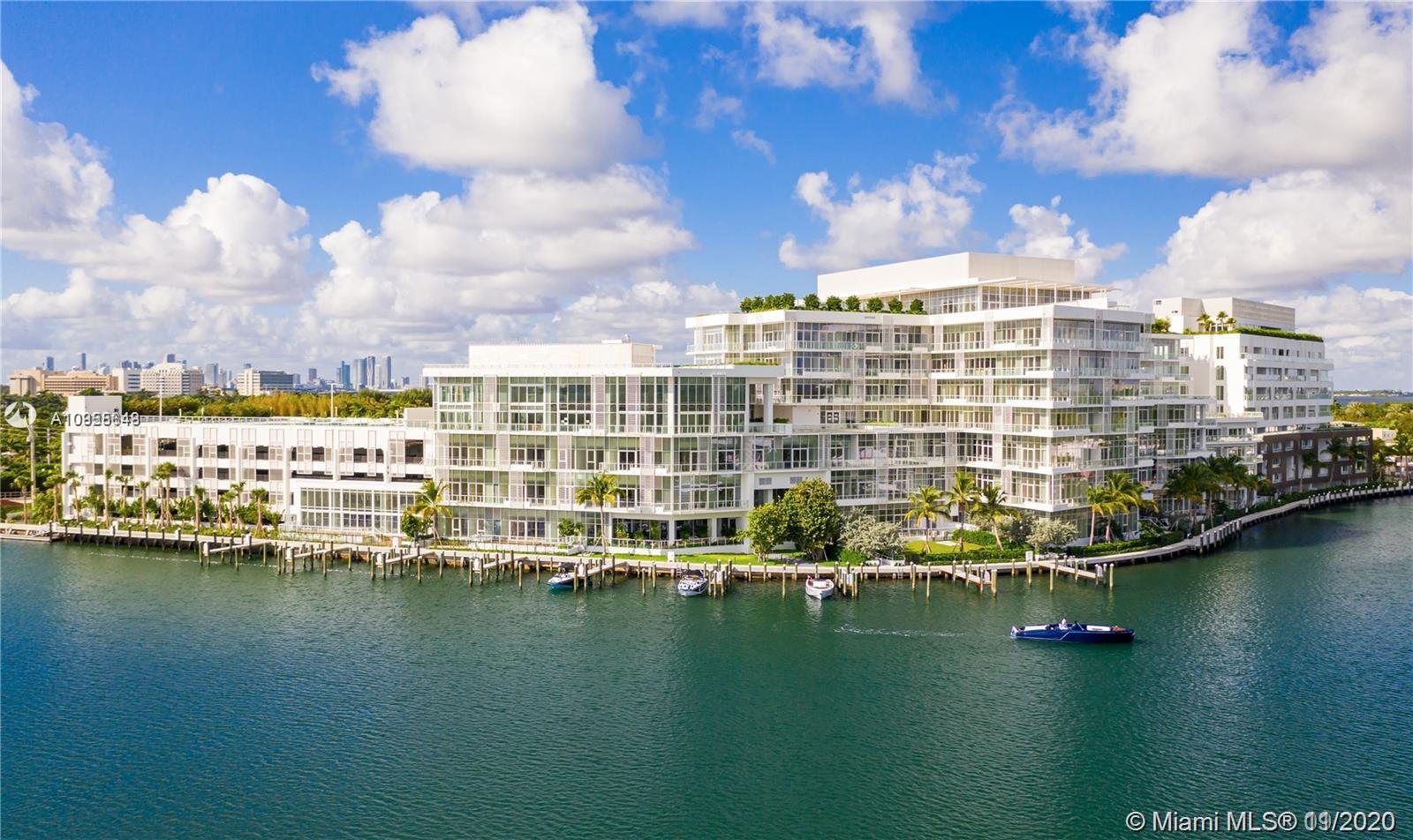 Ritz Carlton Residences - Residential
