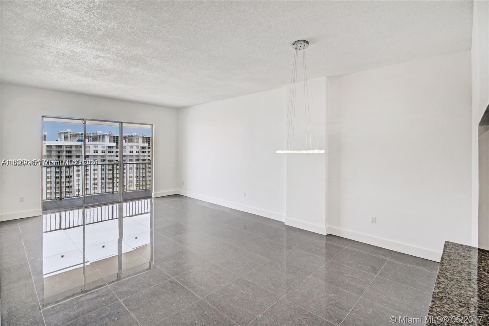 ADMIRALS PORT CONDO WEST - Residential